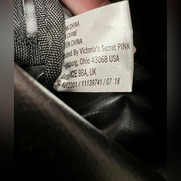 VS PINK CANVAS MAKEUP BAG & COIN PURSE - Picture 15 of 15